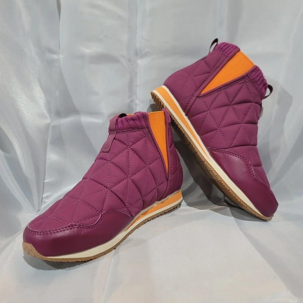 TEVA ReEmber Puffer Booties Purple EUC Sz 6